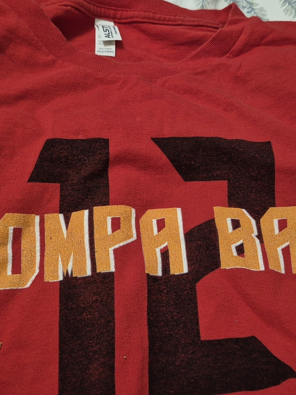 Tampa Bay Bucs #12 Graphic Tee size 2xl
